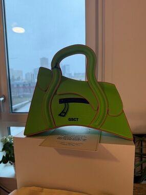 GSCT Global Supply Chain Telephone Bag in Fruity Juice Perfect Summer Bag NWT